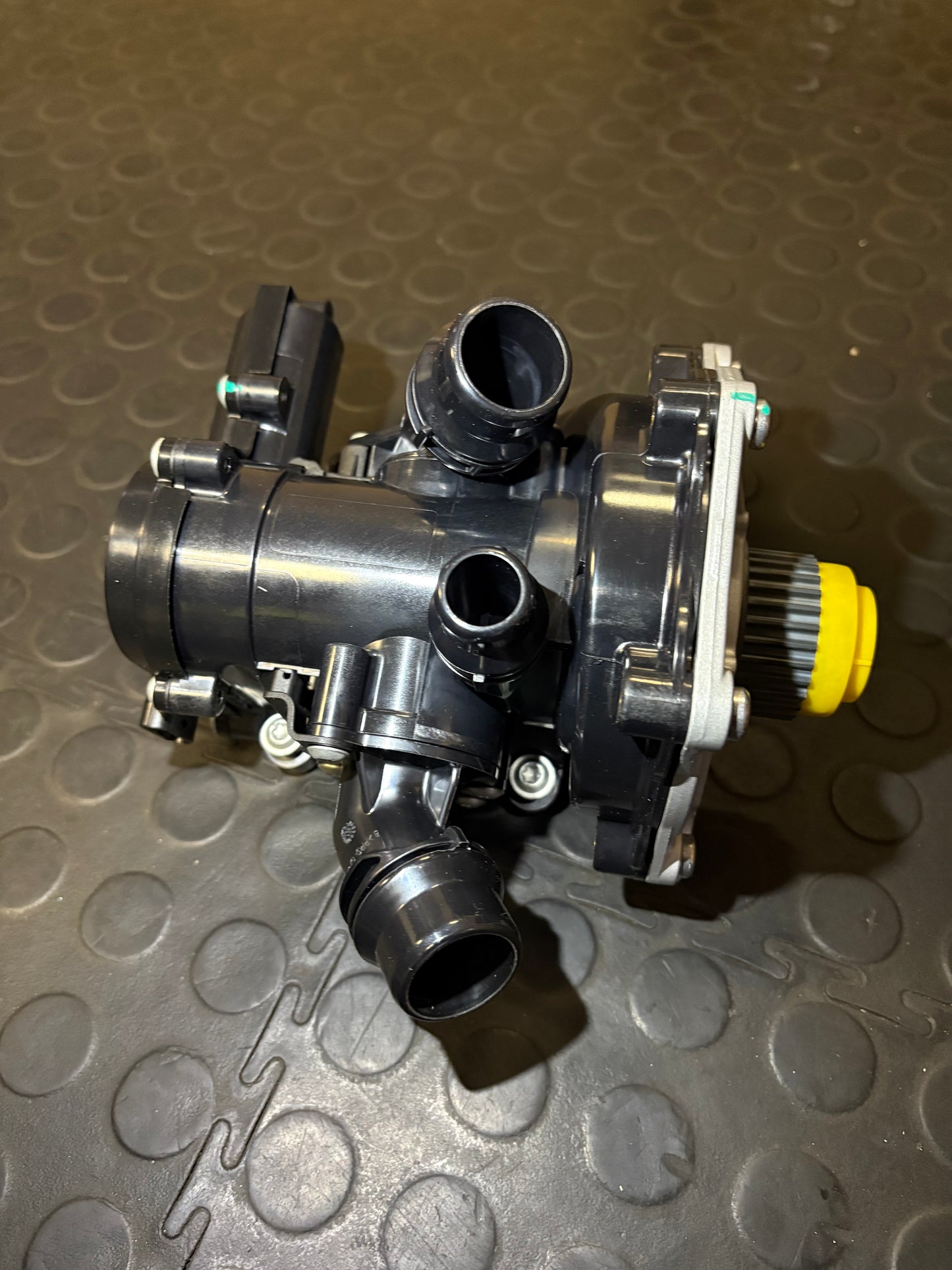 Golf MK7 GTI / A3 Water Pump / Thermostat