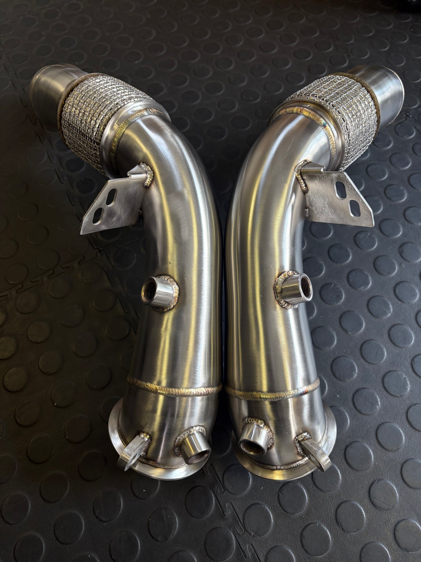 BMW F10 M5 / F12 M6 Downpipes S63