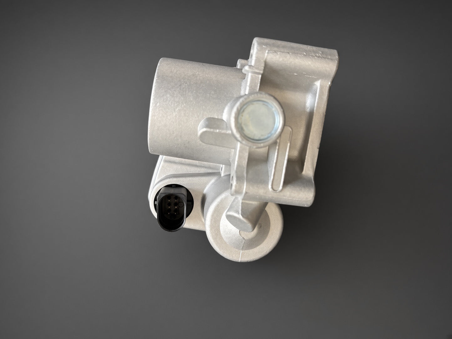 Volkswagen Polo BLM Throttle Body 036 133 062K