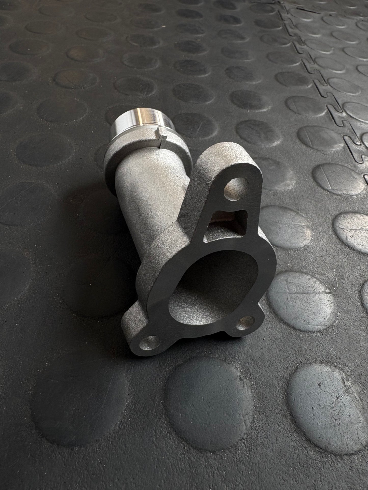 B47 / B48 Coolant Flange